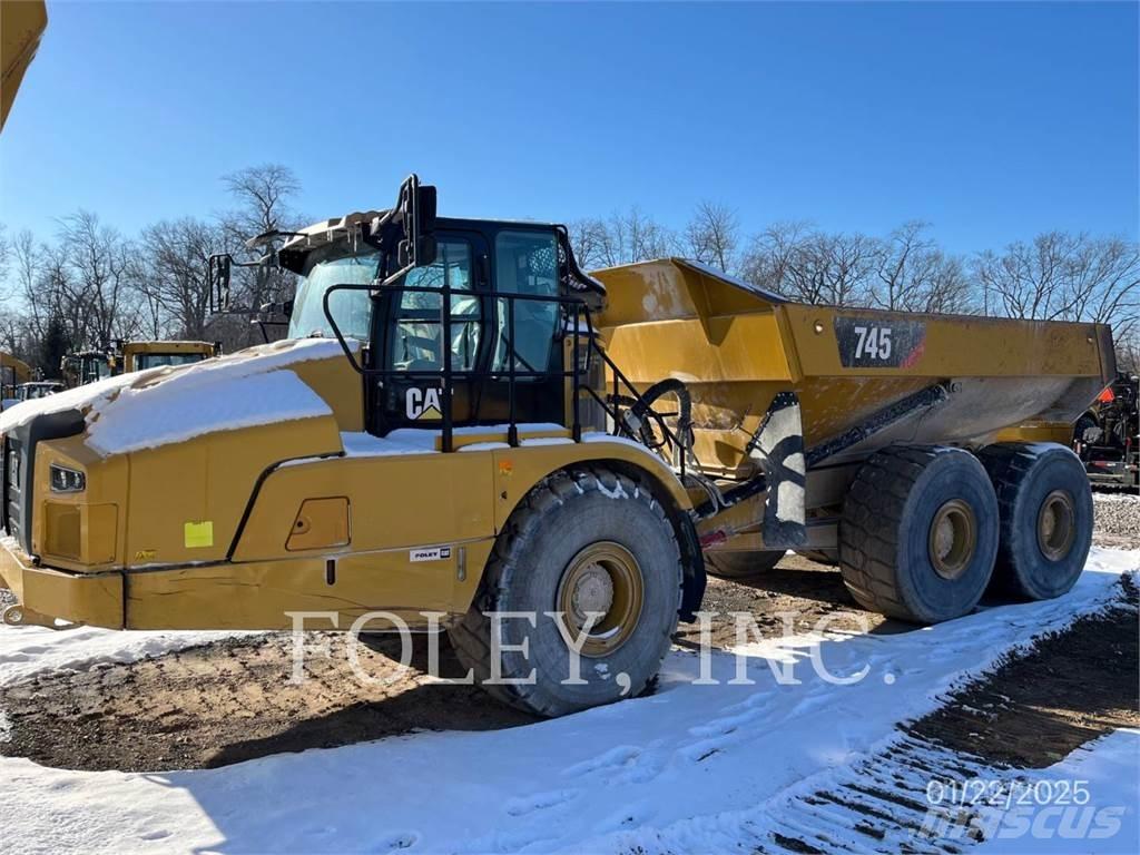 CAT 745-04 Articulated Haulers