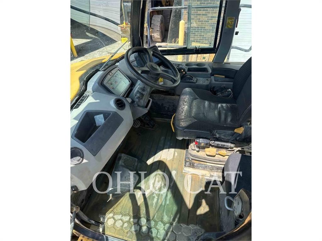 CAT 745-04 Articulated Haulers