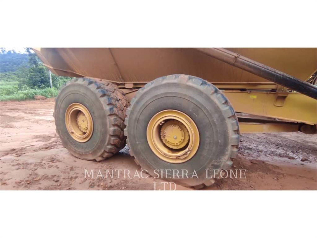 CAT 745-04LRC Articulated Haulers