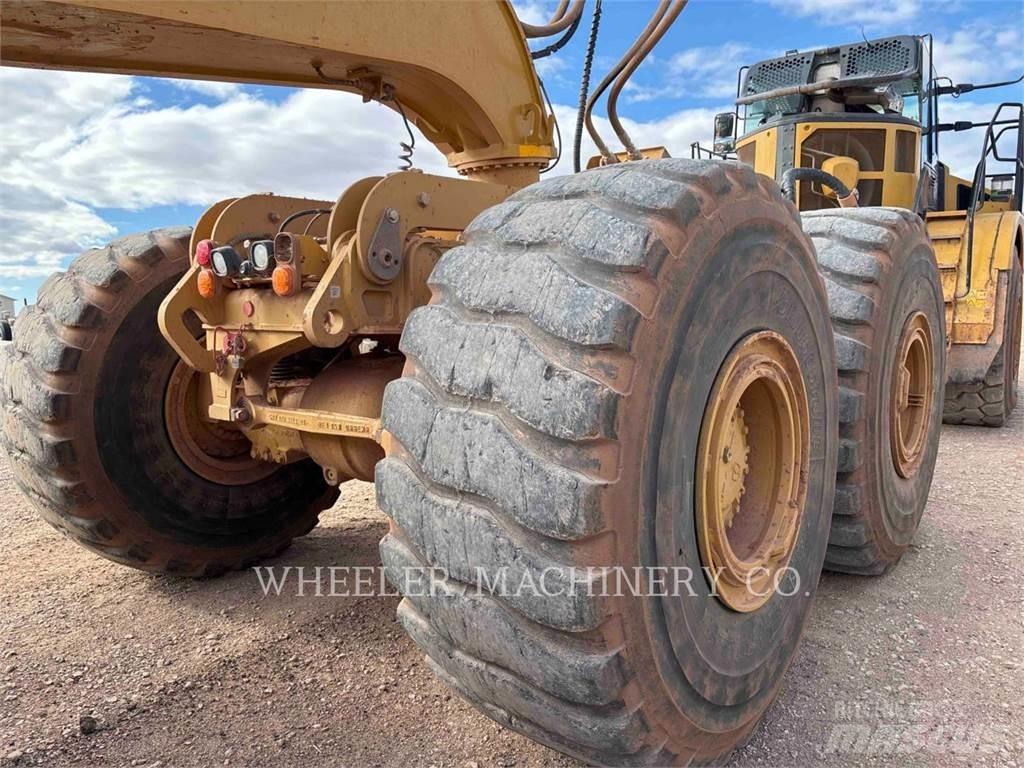 CAT 745 W/PAN Articulated Haulers