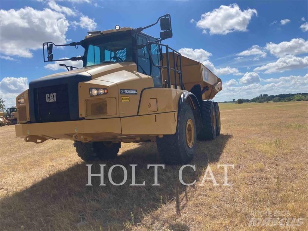 CAT 74504 Articulated Haulers