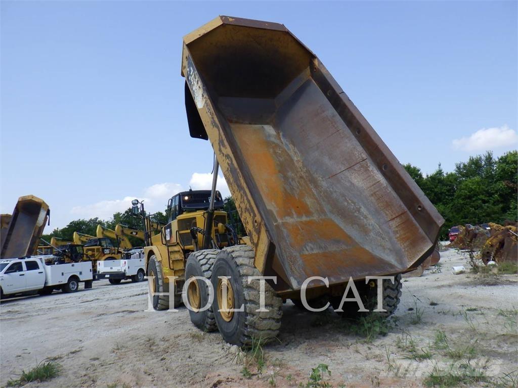 CAT 745C Articulated Haulers