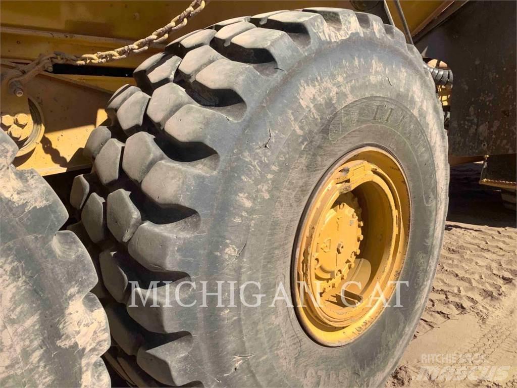 CAT 745C T Articulated Haulers
