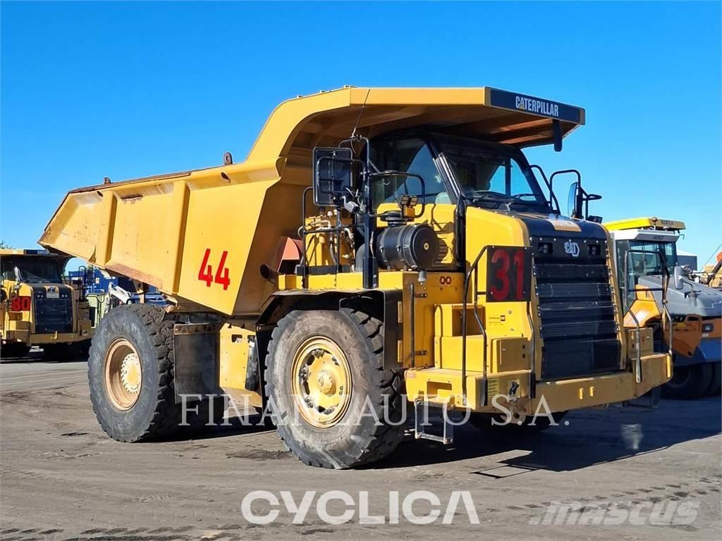 CAT 772G Articulated Haulers