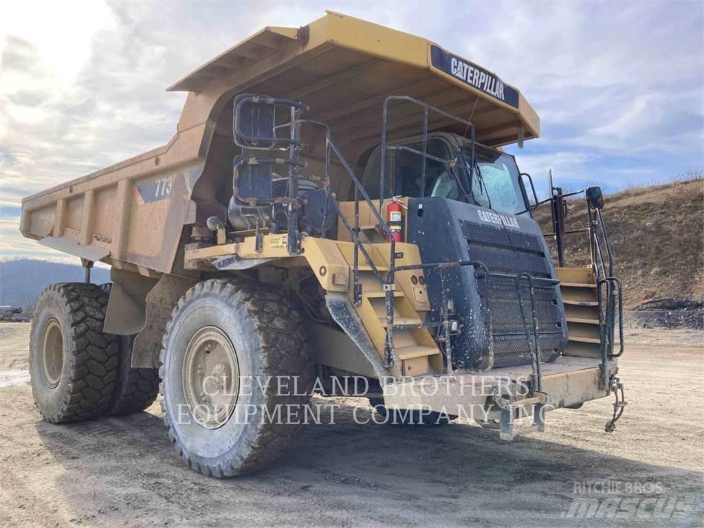CAT 773F Articulated Haulers