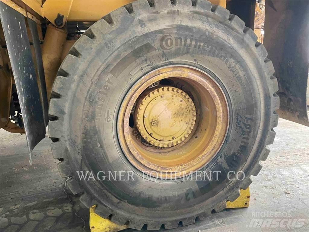 CAT 773F WT Water tankers