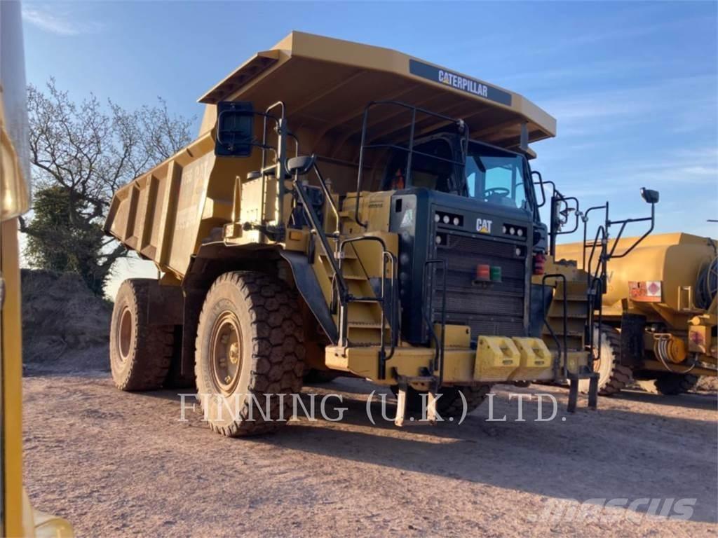 CAT 775G Articulated Haulers