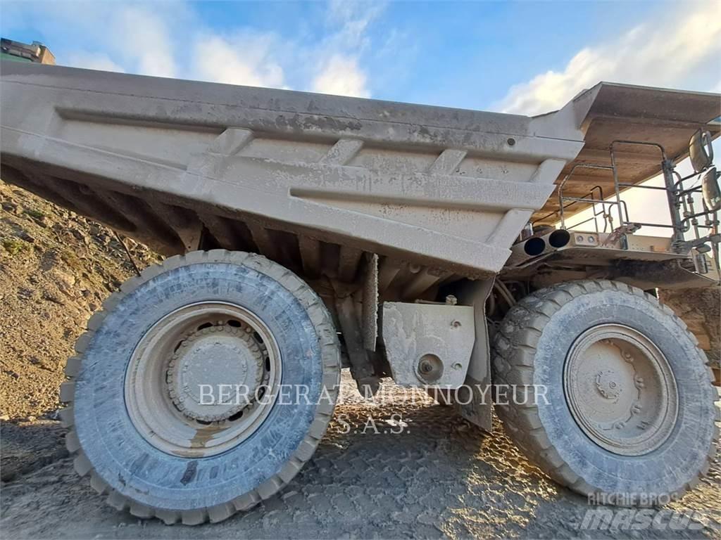 CAT 777G Articulated Haulers