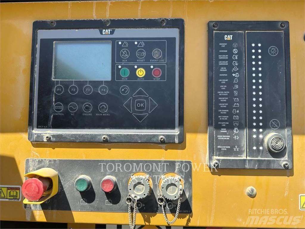 CAT 800KW-600V-C27 Diesel Generators