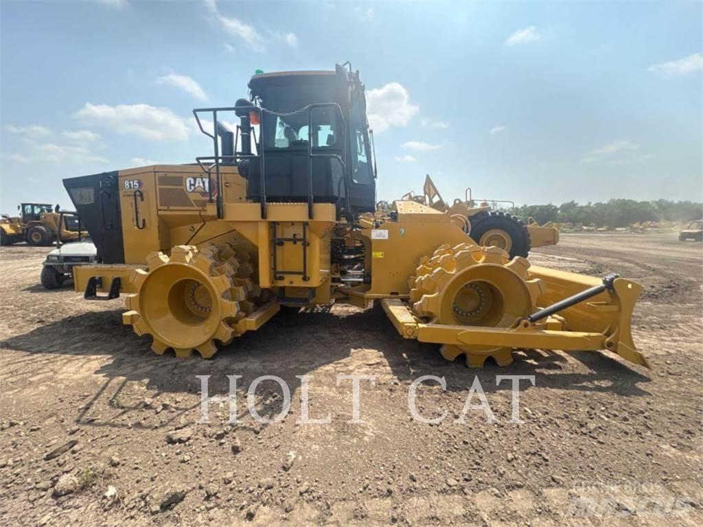 CAT 815 Soil compactors