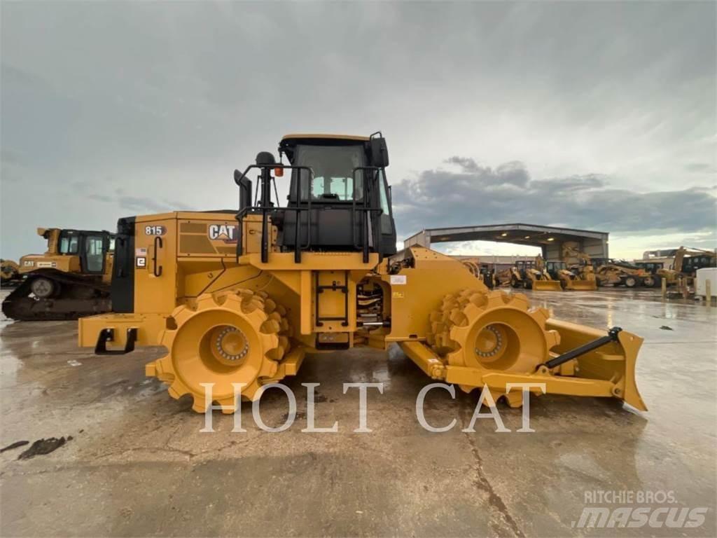 CAT 815 Soil compactors