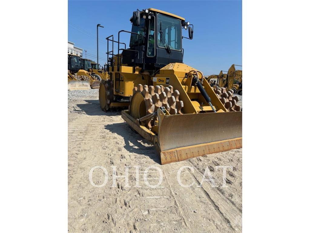 CAT 815 Soil compactors