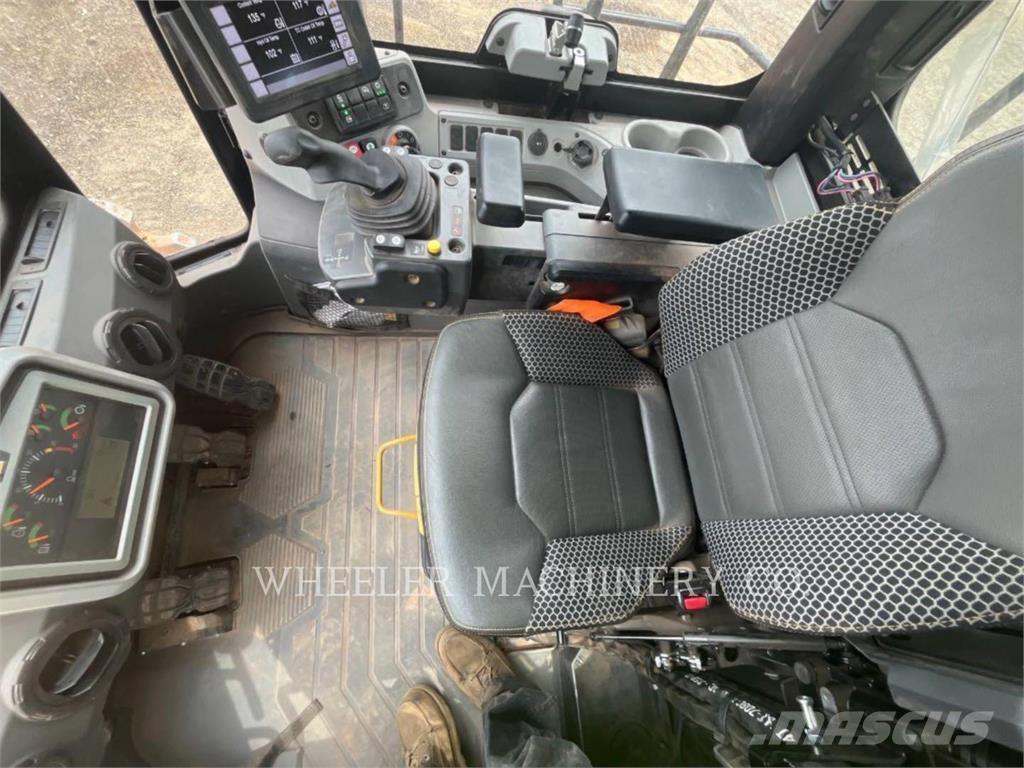 CAT 815 Combi rollers