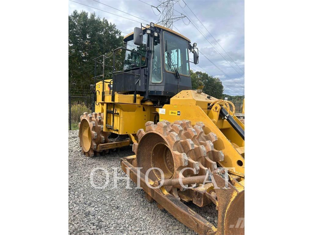 CAT 815K Wheel dozers