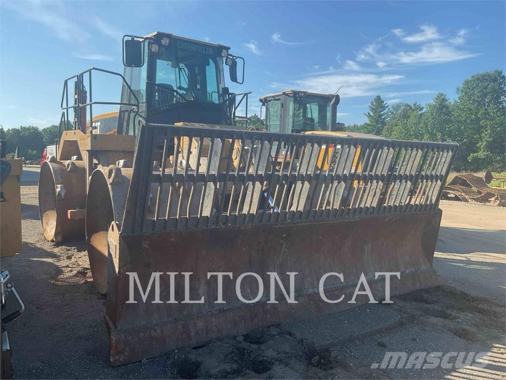 CAT 826G Soil compactors