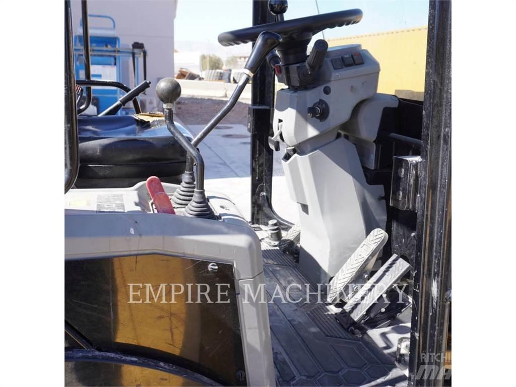 CAT 903 Wheel loaders