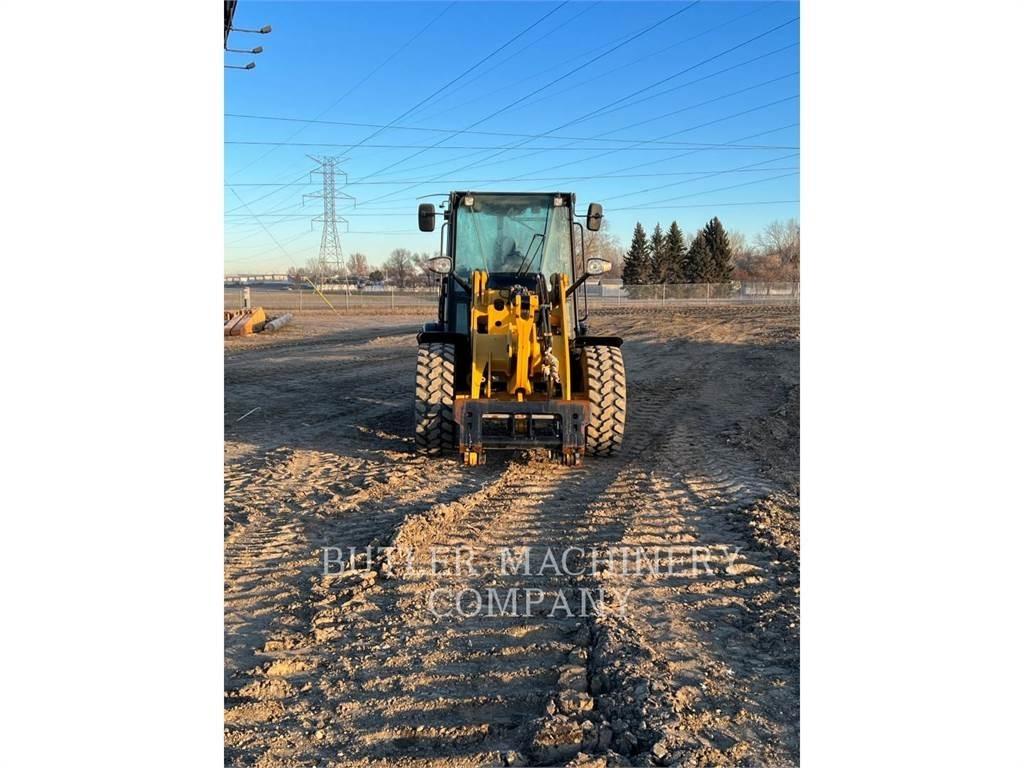 CAT 906M Wheel loaders