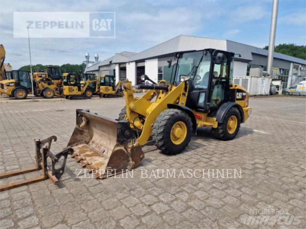 CAT 906M Wheel loaders