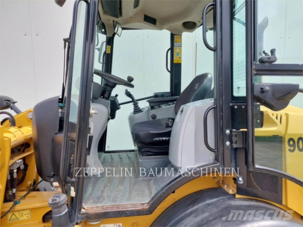 CAT 908M Wheel loaders