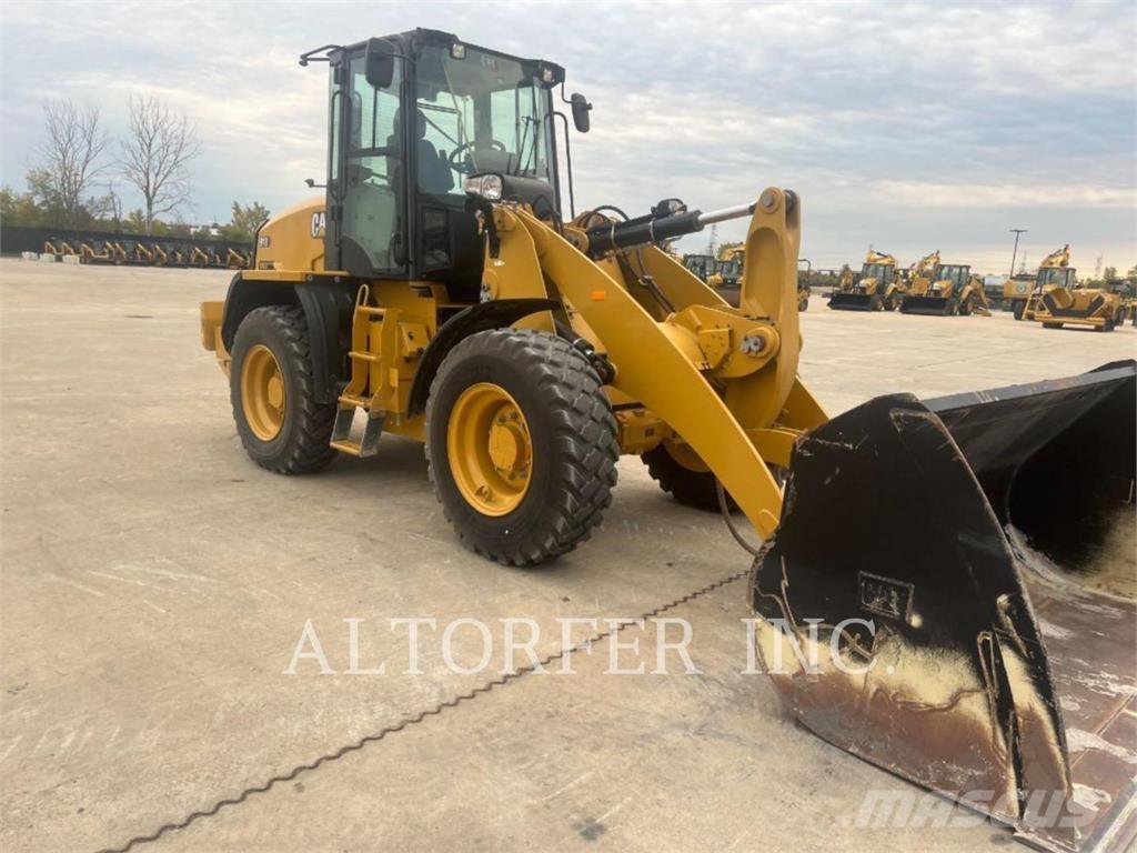 CAT 910-14 HL Mini loaders