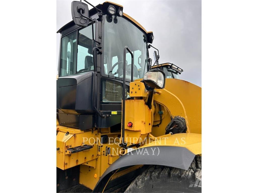CAT 926M Wheel loaders