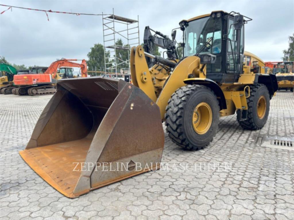 CAT 926M Wheel loaders
