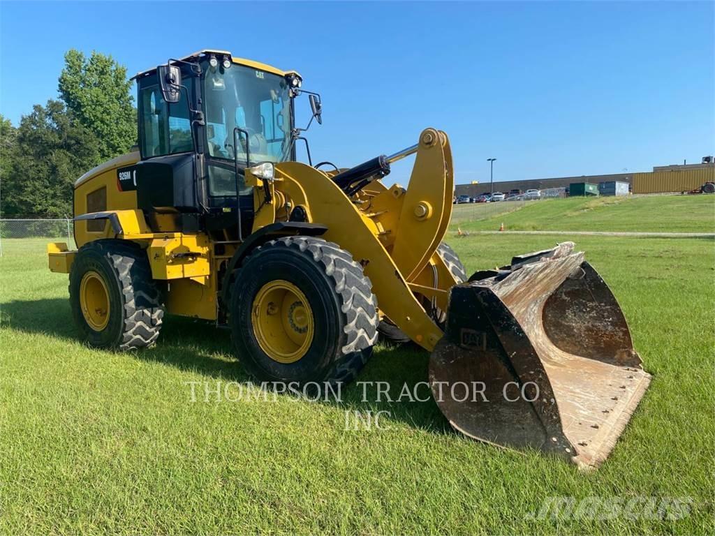 CAT 926M Wheel loaders