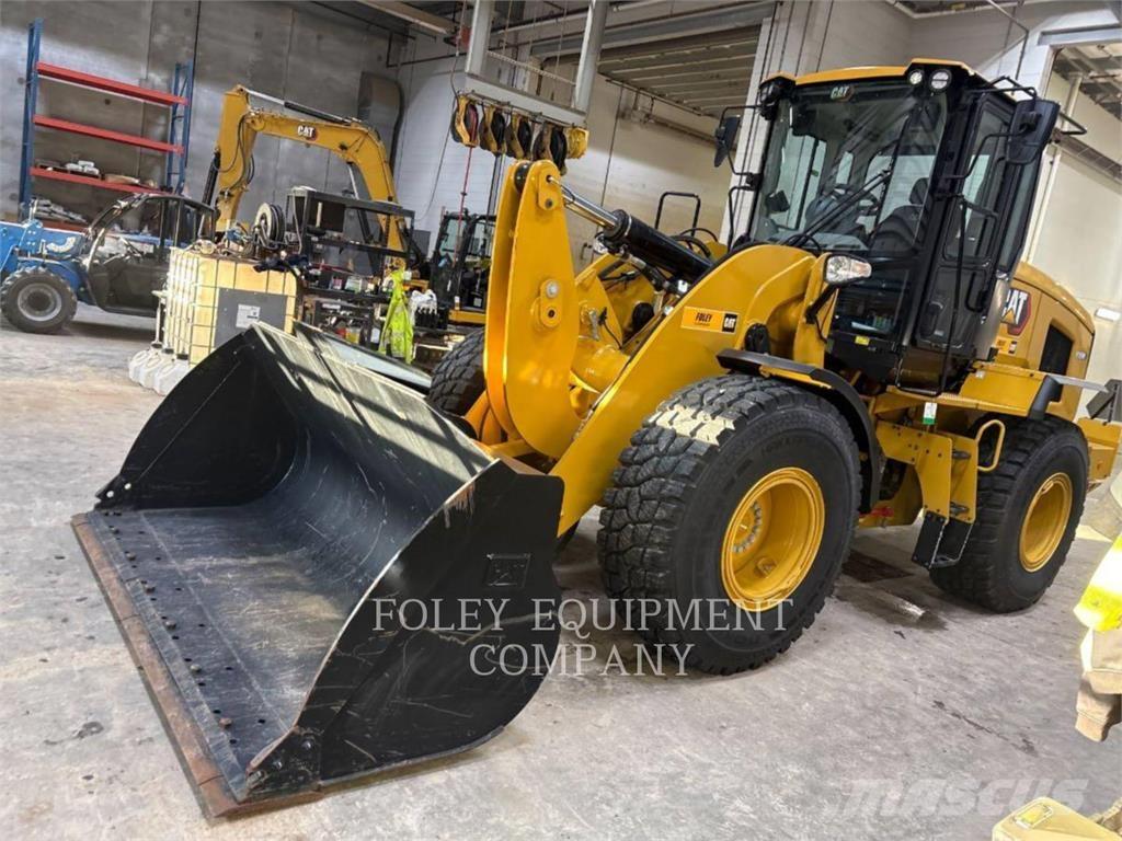 CAT 930M Wheel loaders