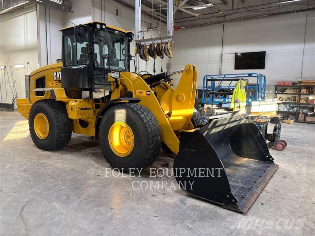 CAT 930M Wheel loaders