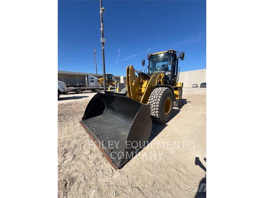 CAT 930M Wheel loaders