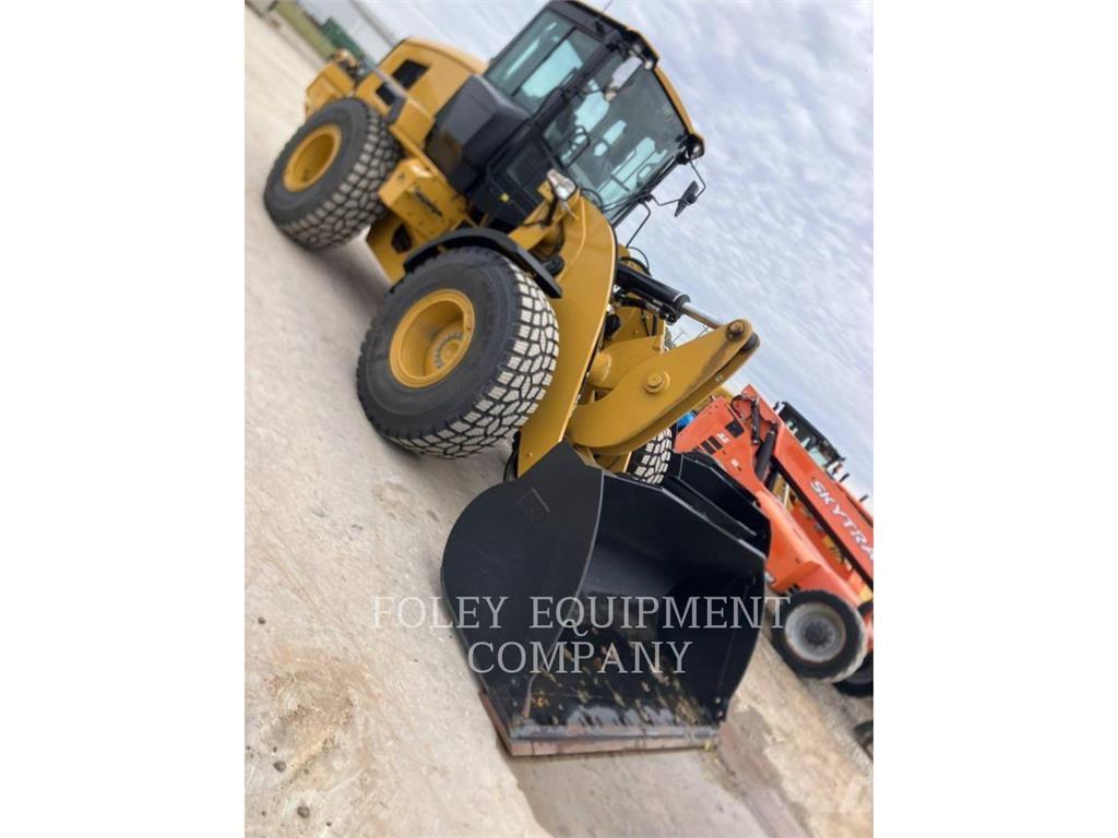 CAT 930M Wheel loaders