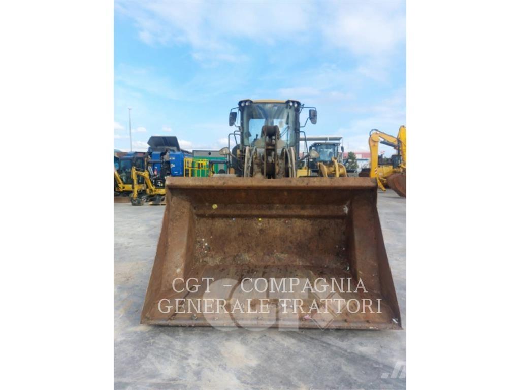 CAT 930M Wheel loaders