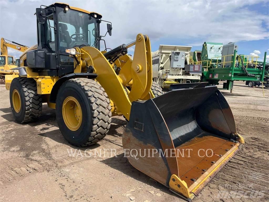 CAT 938 Wheel loaders