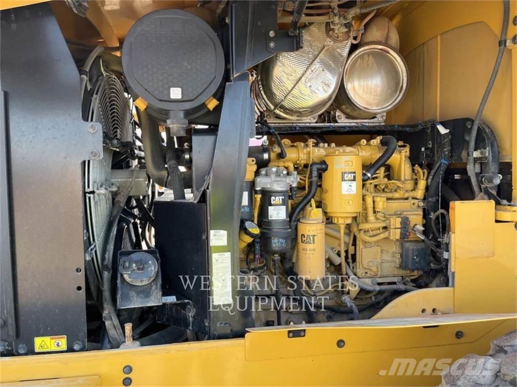 CAT 938M Wheel loaders