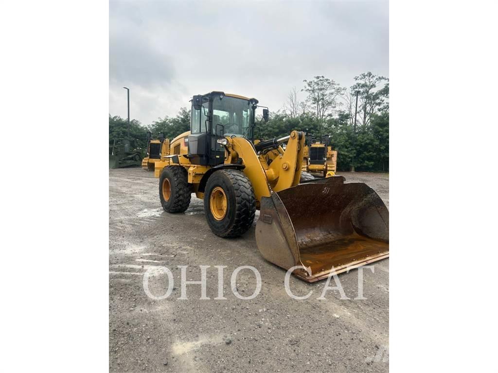 CAT 938M Wheel loaders