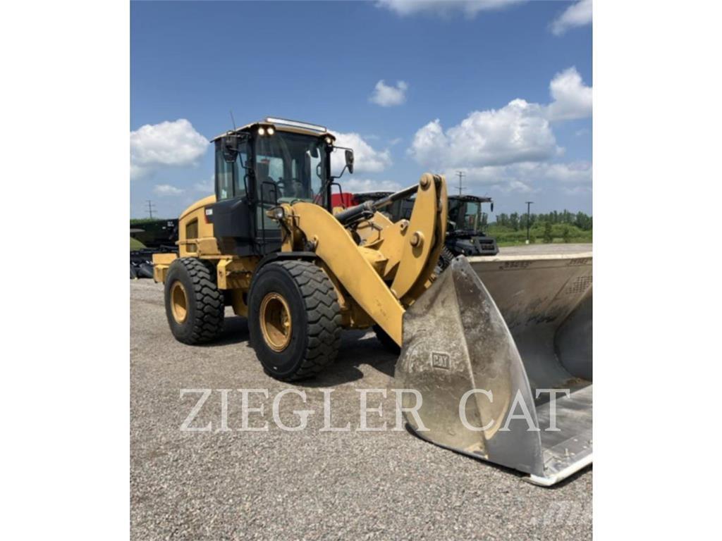 CAT 938M Wheel loaders