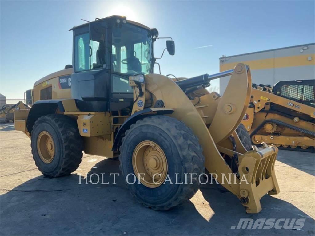 CAT 938M Wheel loaders