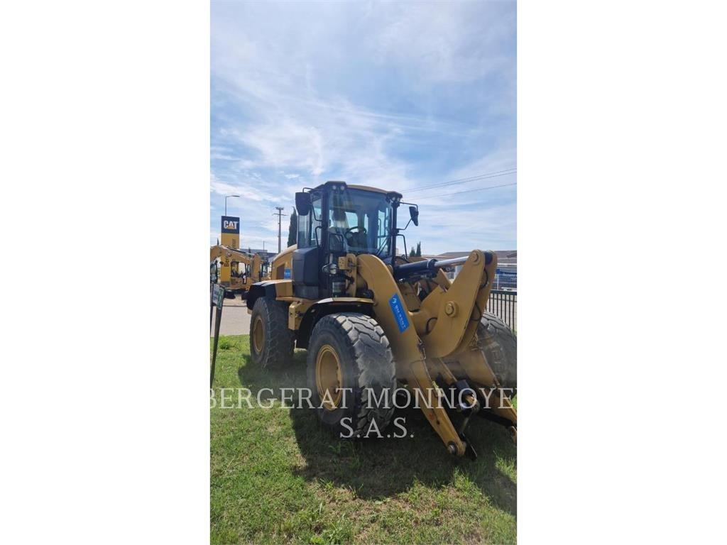 CAT 938M Wheel loaders