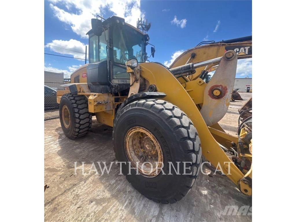 CAT 938M Wheel loaders