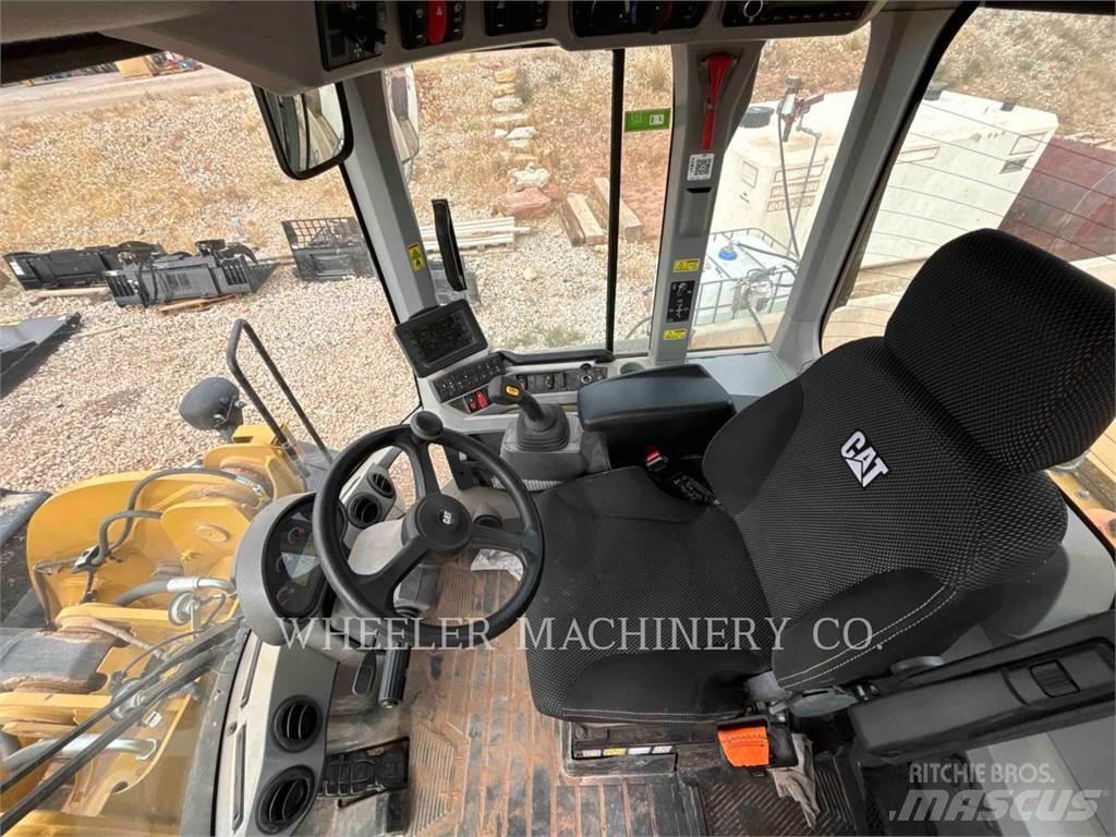 CAT 938M QC Wheel loaders
