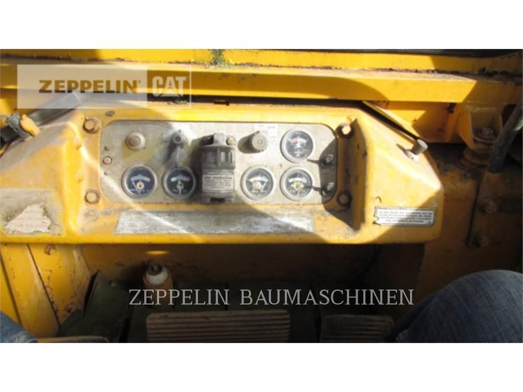 CAT 941 Crawler FEL's