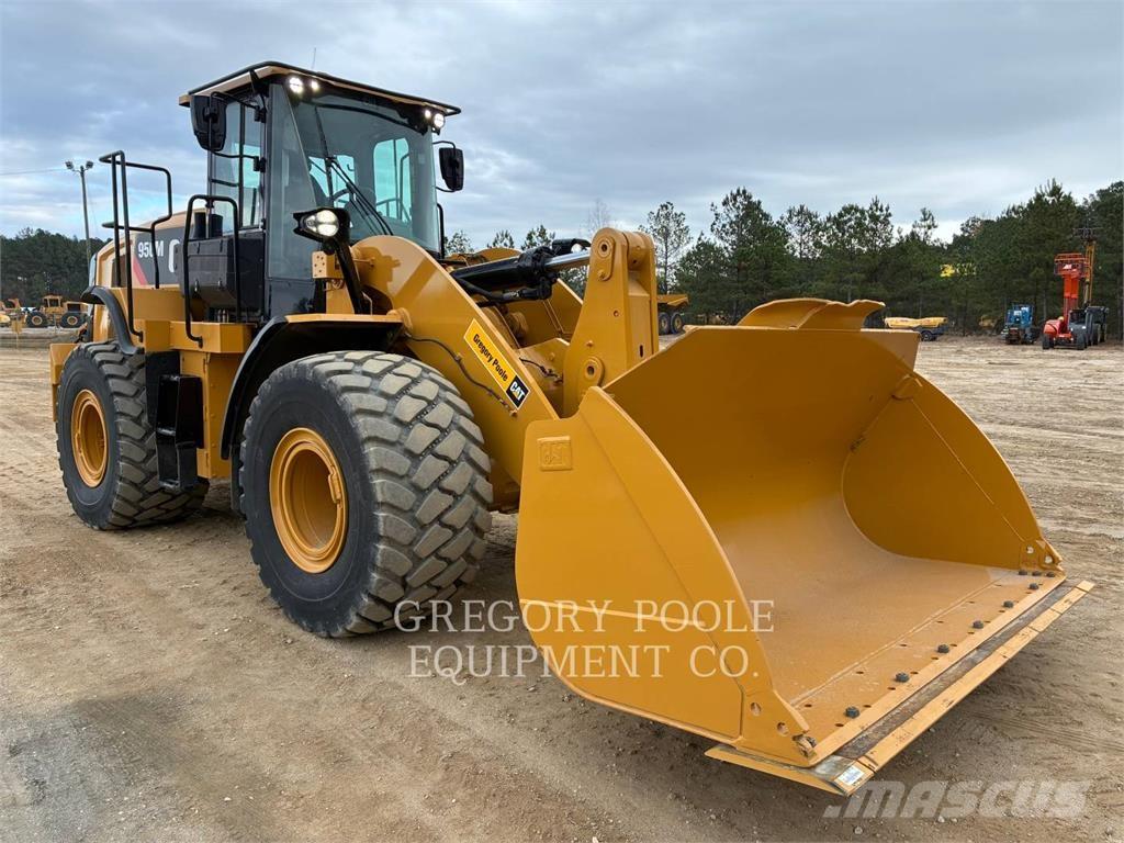 CAT 950M Wheel loaders