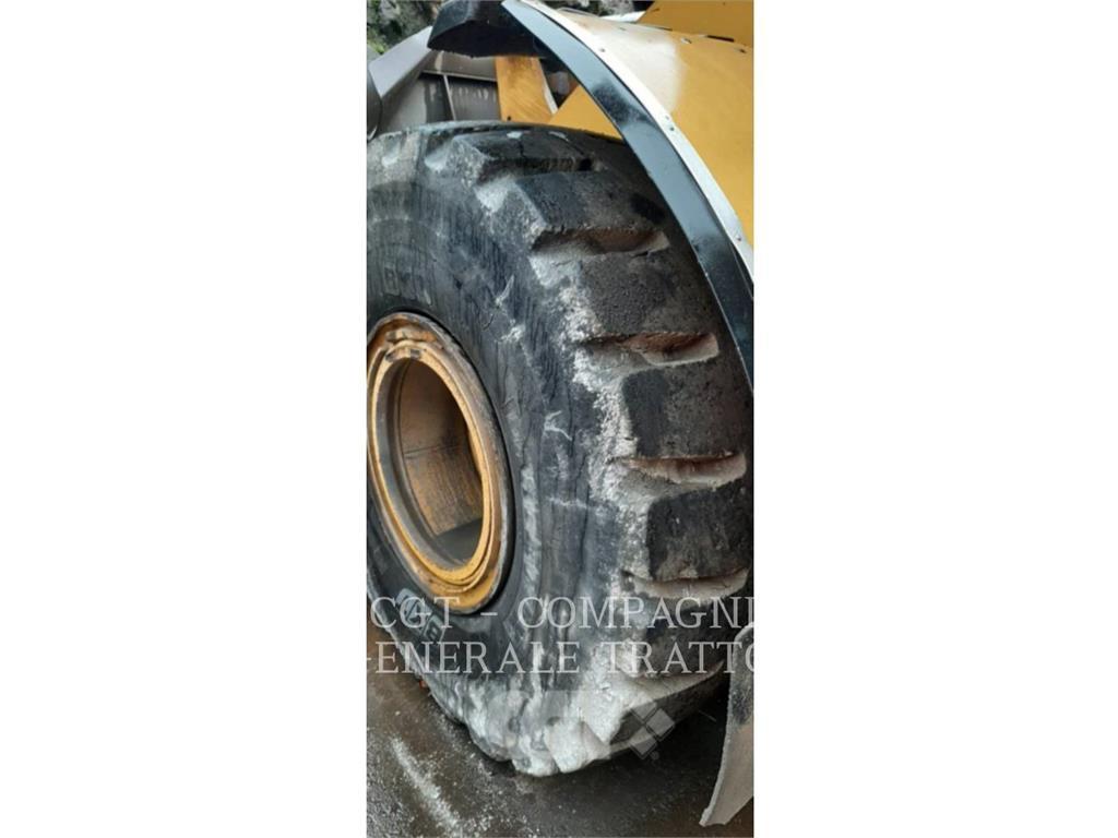 CAT 950M Wheel loaders