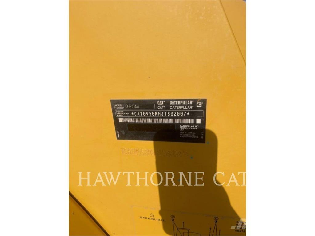 CAT 950M Wheel loaders