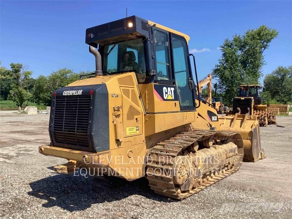 CAT 963D Crawler FEL's