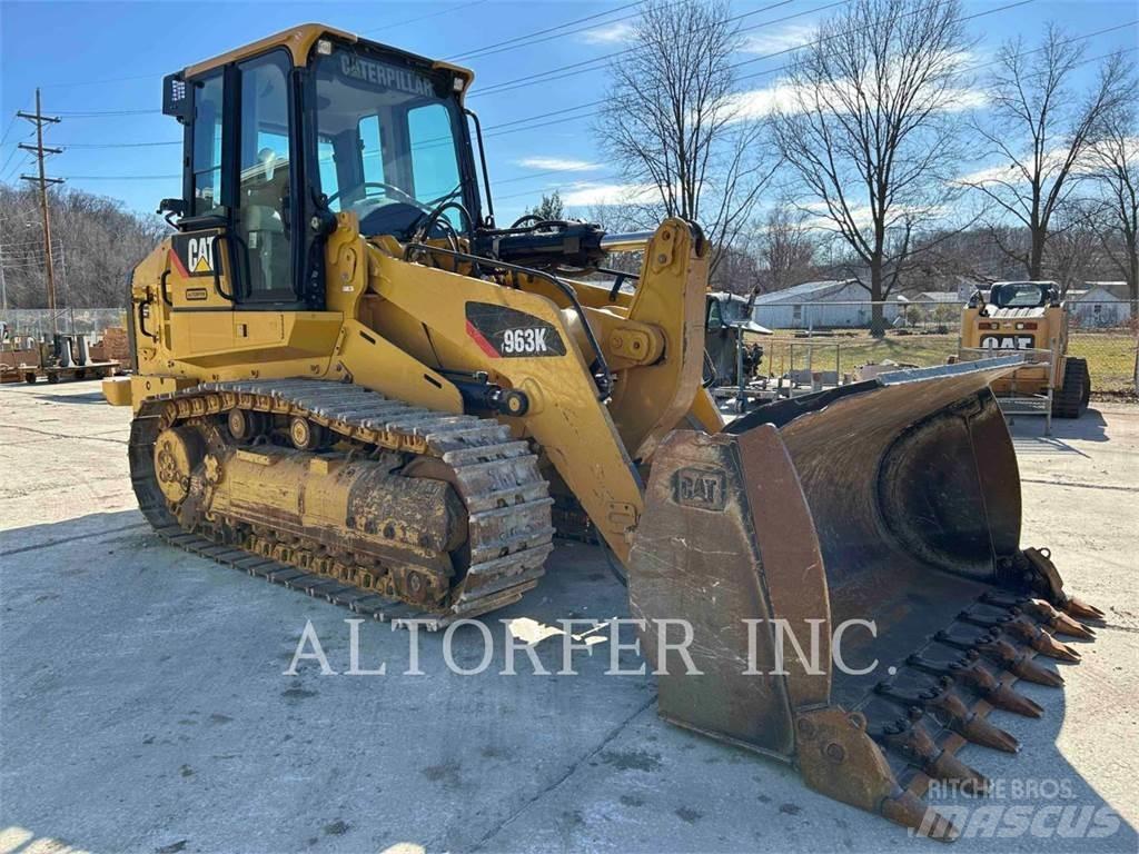 CAT 963K Crawler FEL's