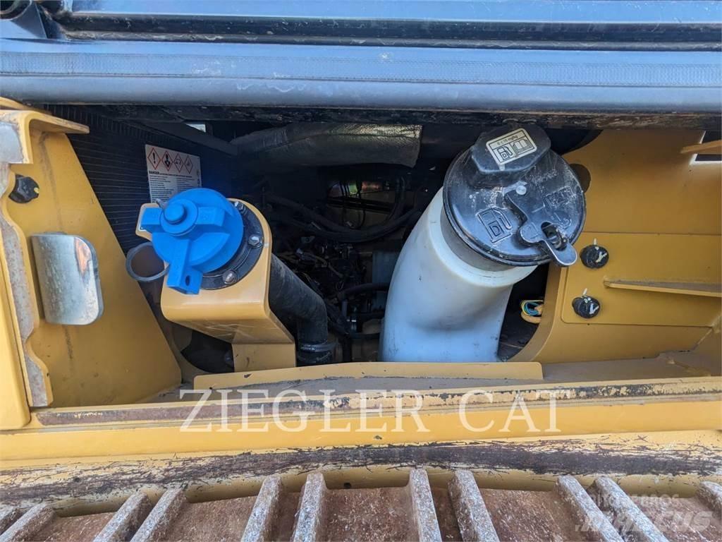 CAT 963K Crawler FEL's