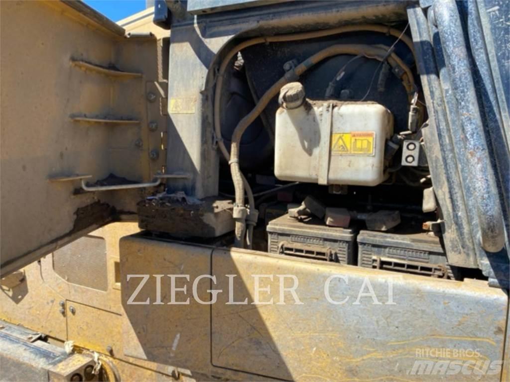CAT 963K Crawler FEL's