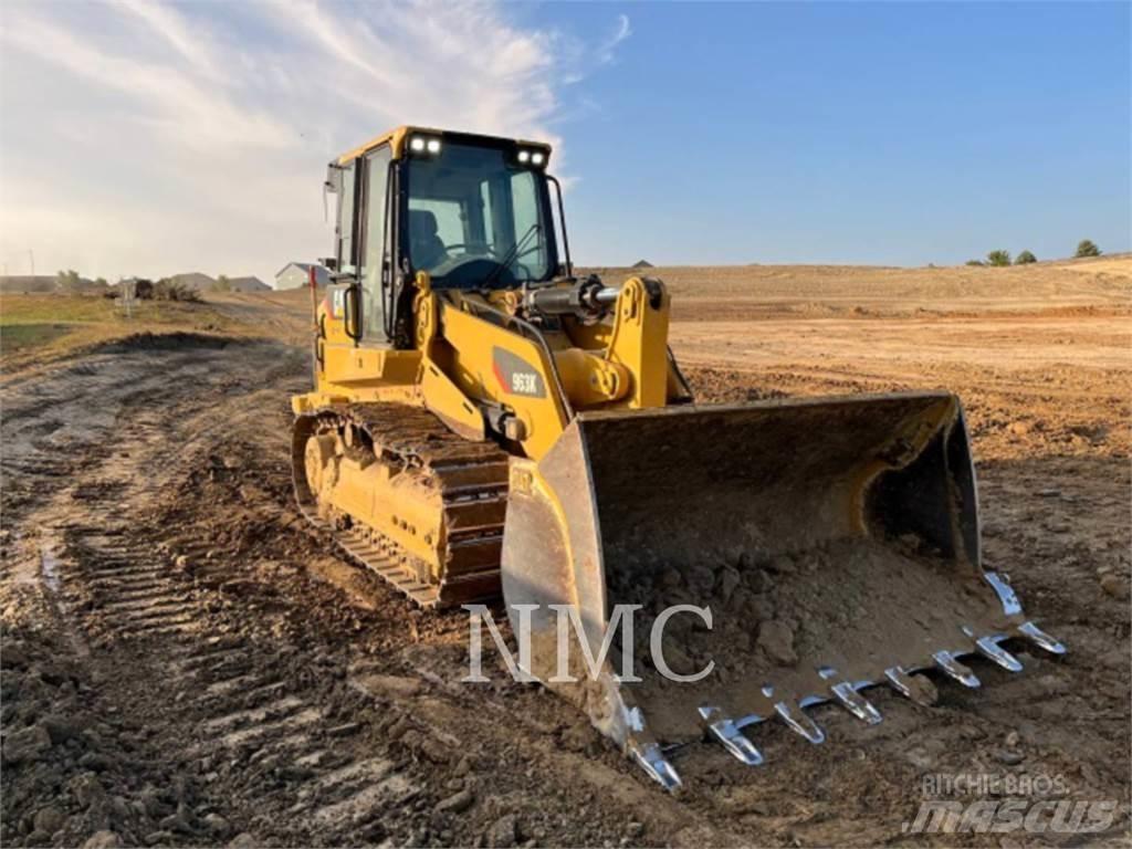 CAT 963K Crawler FEL's