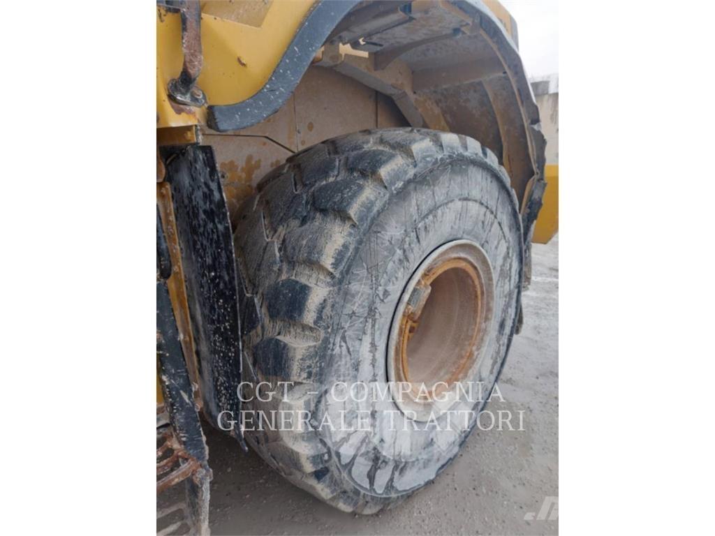 CAT 966K Wheel loaders
